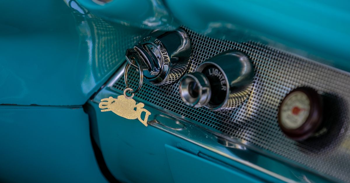Acura car key fob — Murray Hill Locksmith NYC