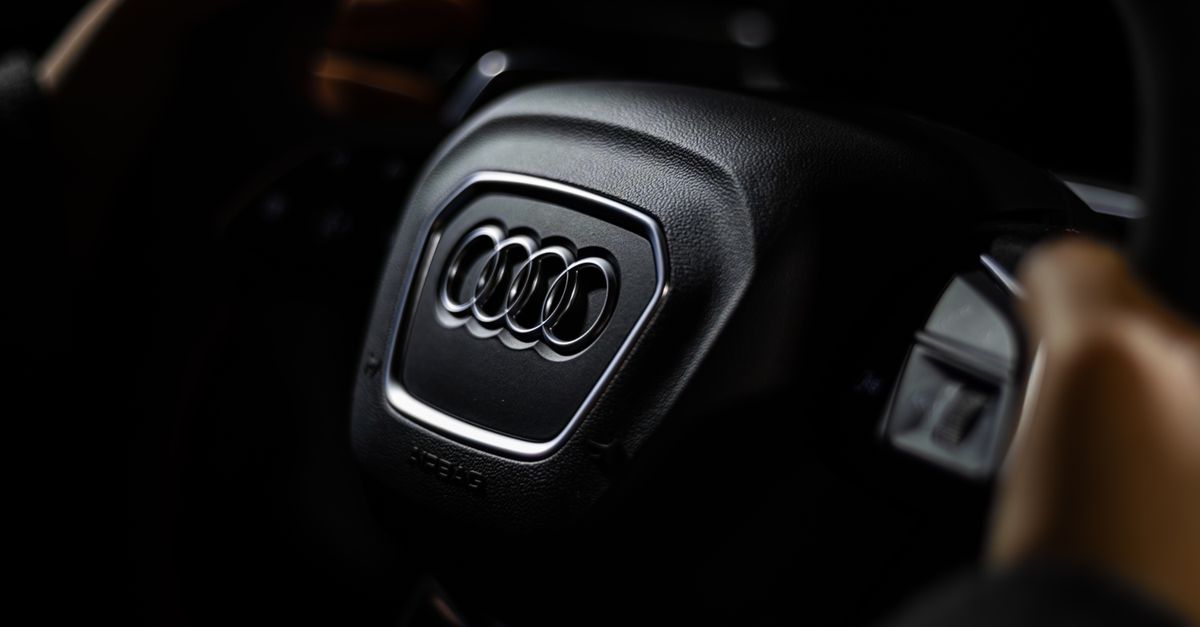 Audi car key fob — Murray Hill Locksmith NYC