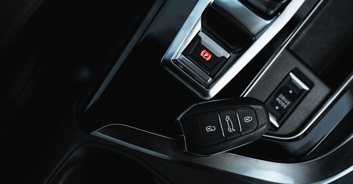 Ford car key fob — Murray Hill Locksmith NYC