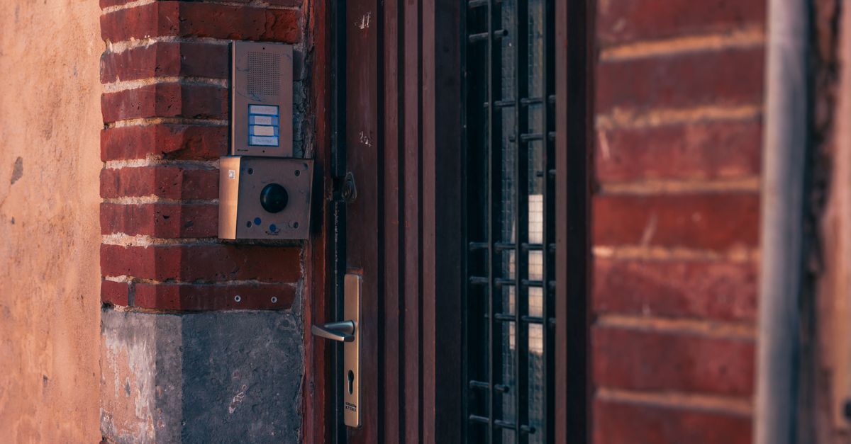 Keypad, Fob, and Buzzer Systems: What Each One Actually Does for Your Business — Murray Hill Locksmith NYC