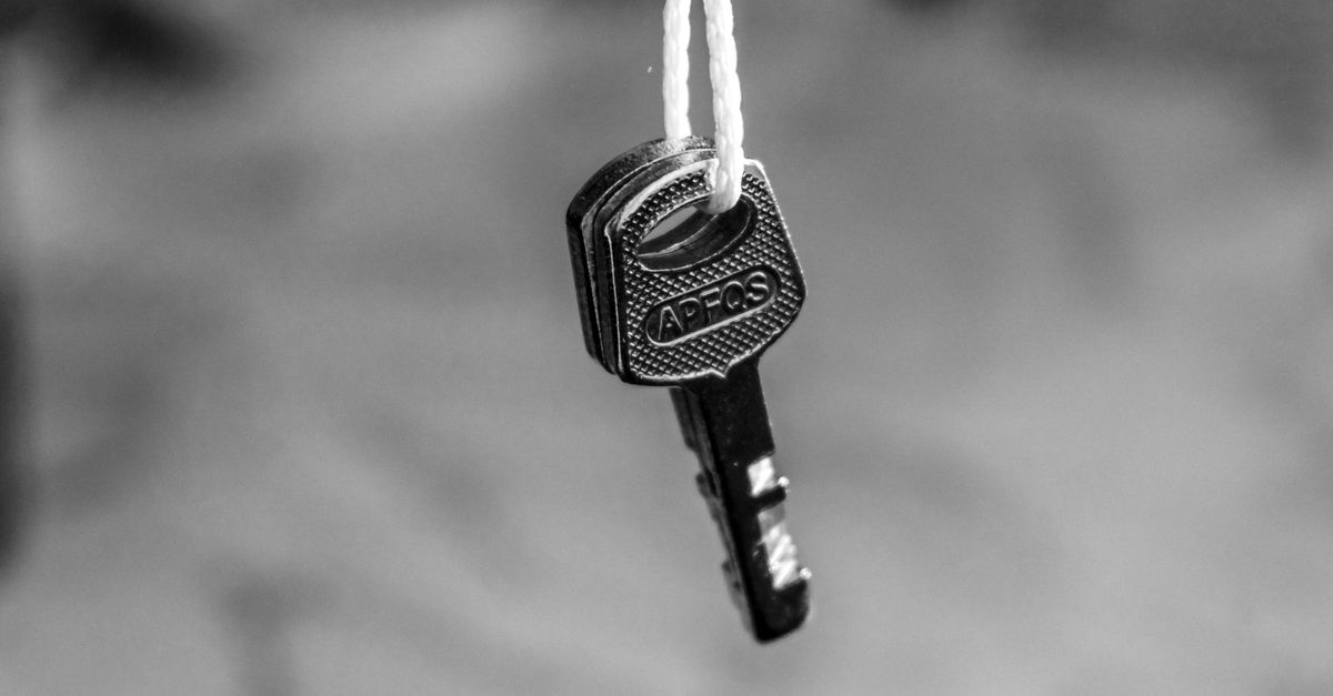Locked Out of Your House? Our Damage-Free Entry Process — Murray Hill Locksmith NYC